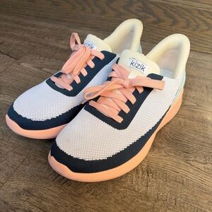 Kizik Athens Sneaker  Women 10.5 Men 9Bahama White Pink Hands Free Walking